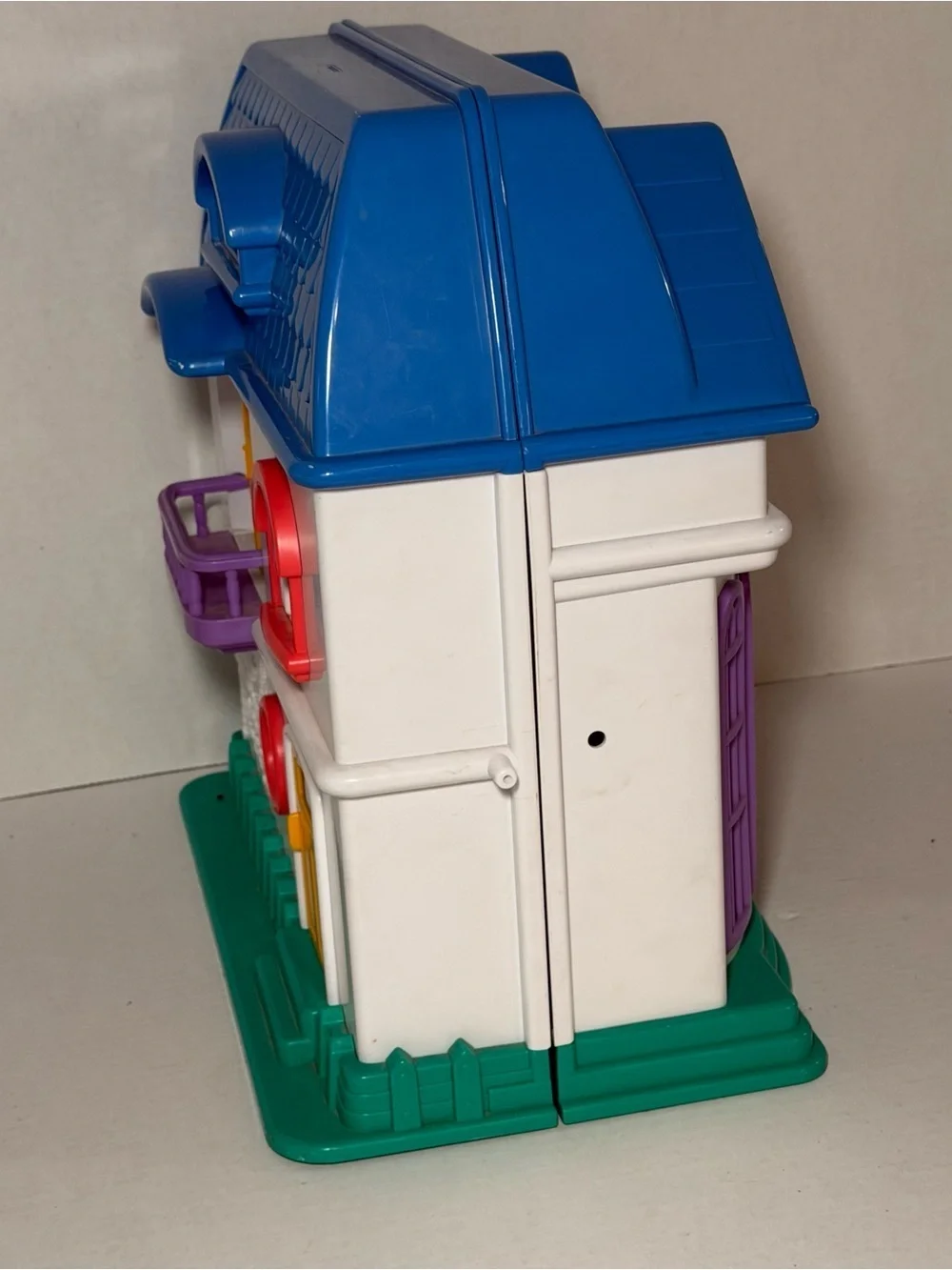 Vintage Keenway My Happy Family Fold Out Doll House with Furniture